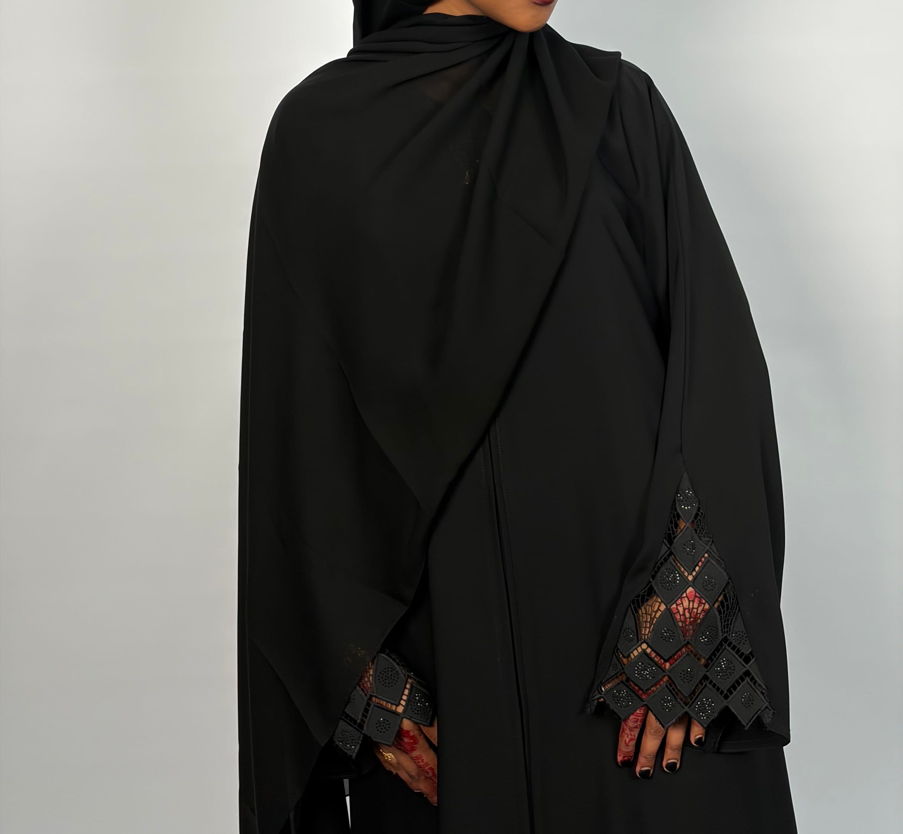 Mira abaya  - Black